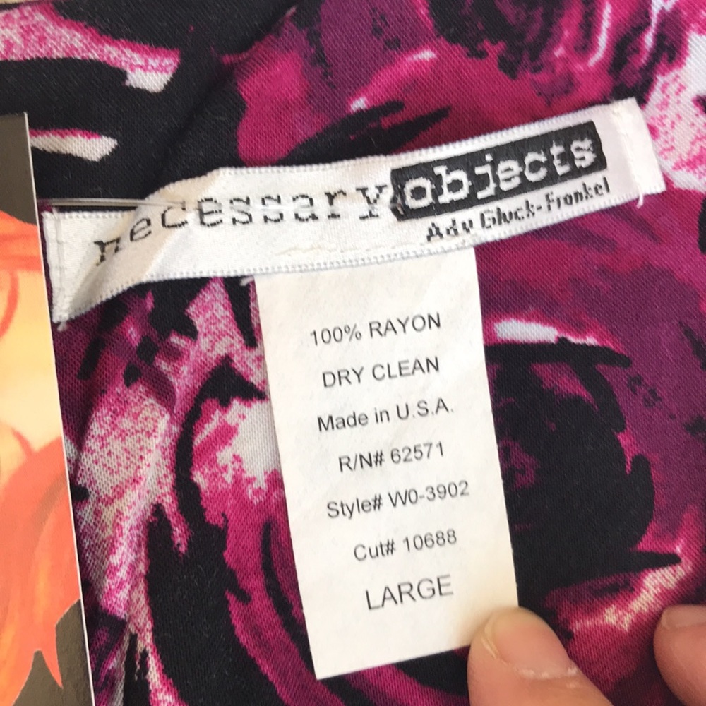 Necessary objects - Picture 4 of 4